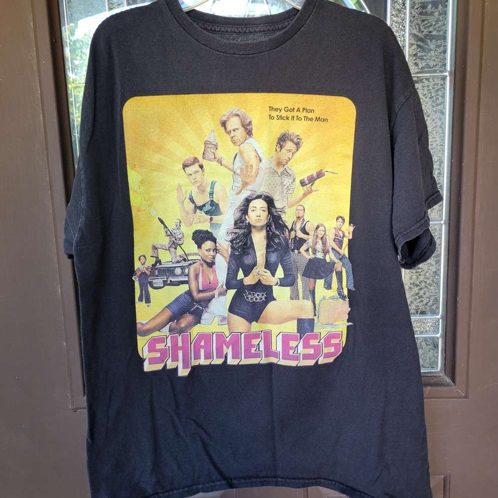 Shameless Black Graphic T-Shirt